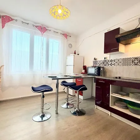 Aux Deux Ferries - North Appartamento