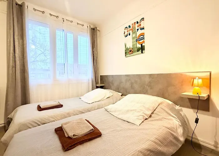 Aux Deux Ferries - North Appartamento