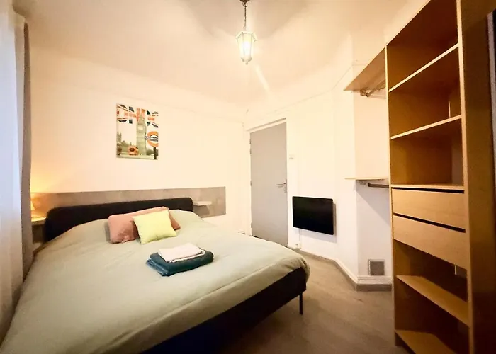 Aux Deux Ferries - North Appartement Calais